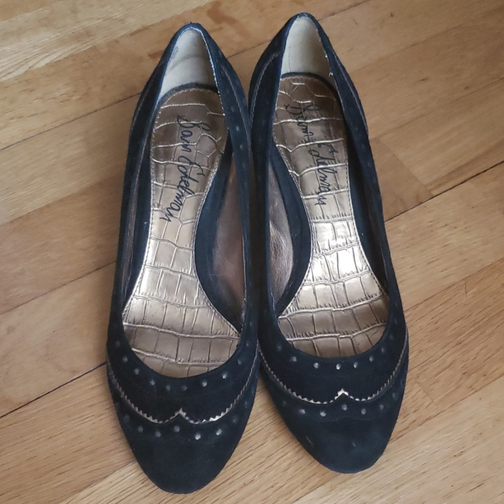 Sam Edelman suede pumps